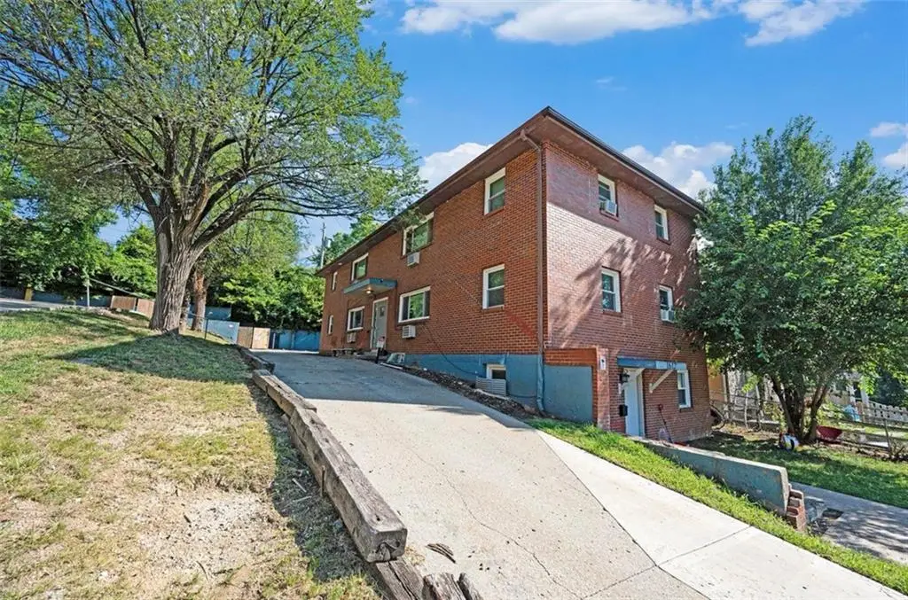 1612 Washington Avenue, Kansas City, KS 66102 - #1
