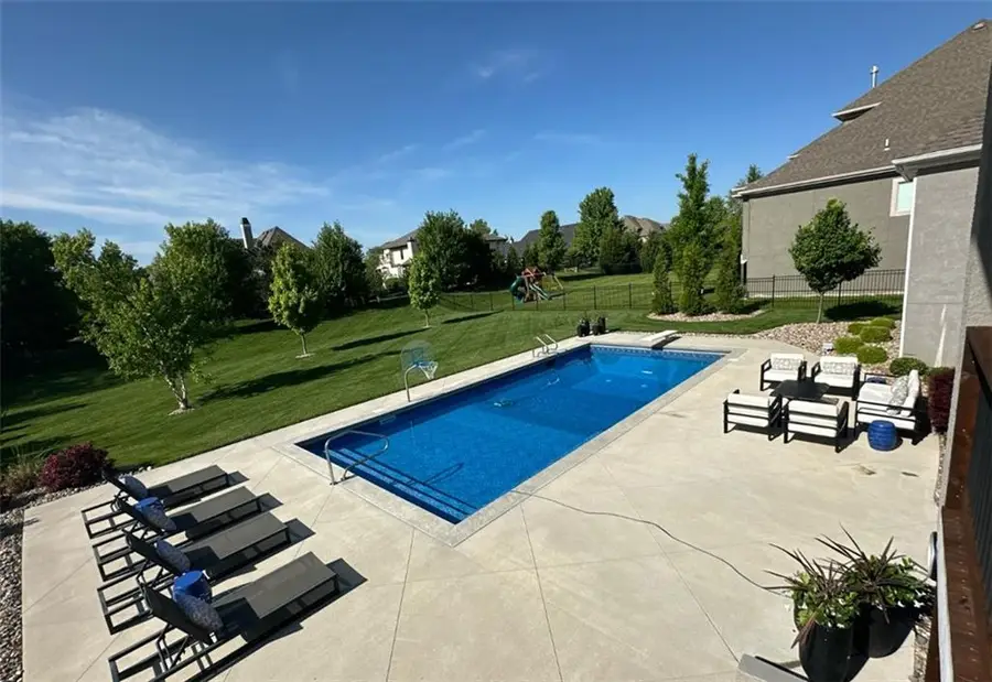 10505 W 162nd Street, Overland Park, KS 66221 - Image #3