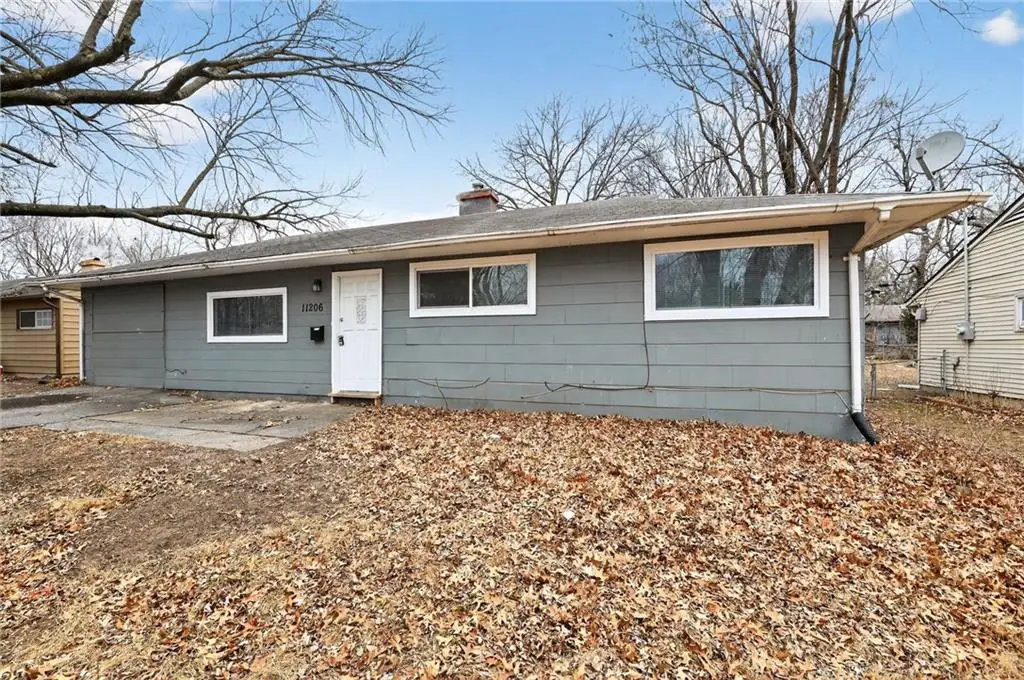 11206 Corrington Avenue, Kansas City, MO 64134 - Image #1