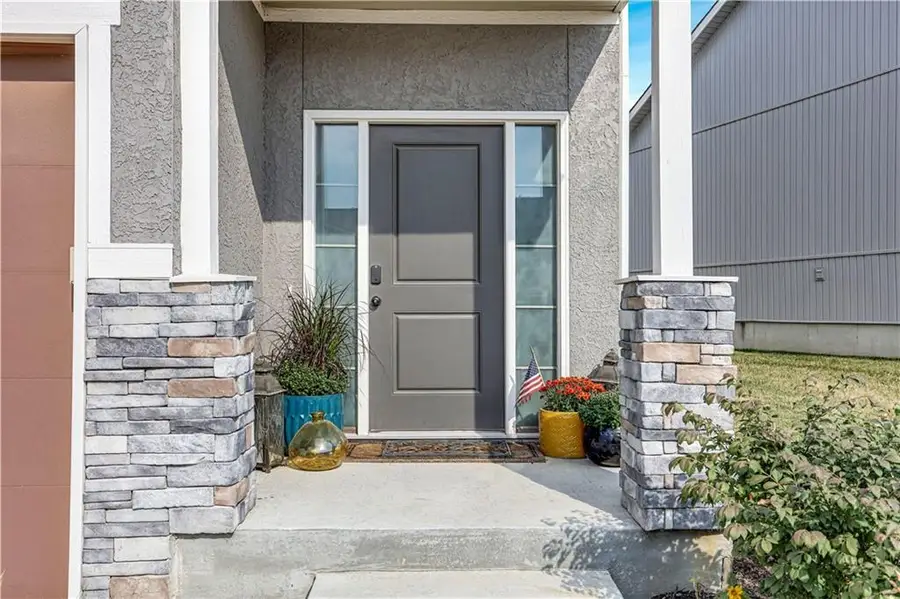 7332 Aaron Street #24 D, Parkville, MO 64152 - #2