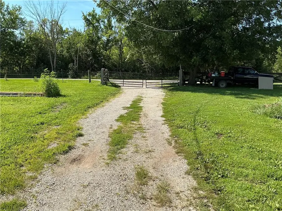 34990 W 135th Street, Olathe, KS 66061 - Image #3