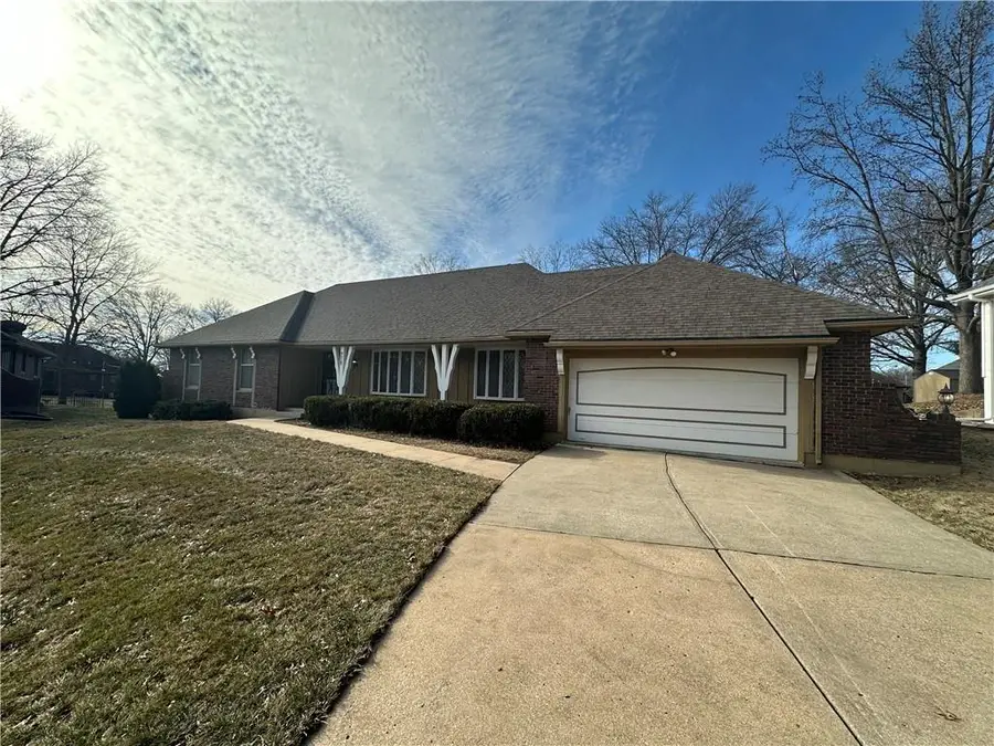 9510 Hardy Avenue, Kansas City, MO 64138 - Image #2