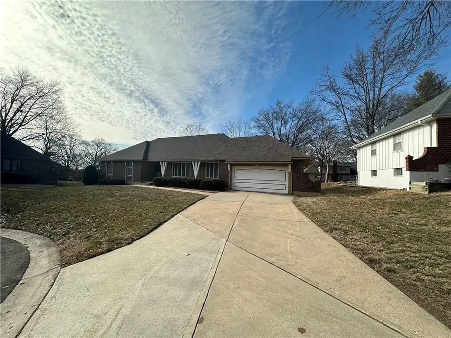 9510 Hardy Avenue, Kansas City, MO 64138 - Image #3