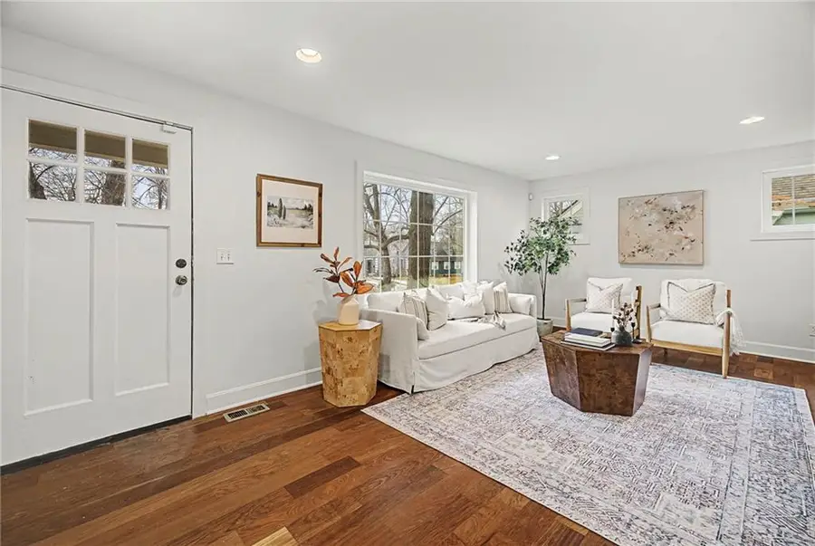 7221 Walnut Street, Kansas City, MO 64114 - Image #3