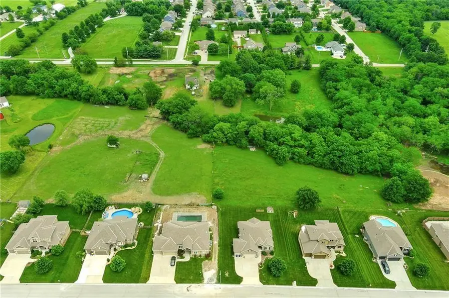 4400 Doc Henry Road, Lees Summit, MO 64082 - Image #2