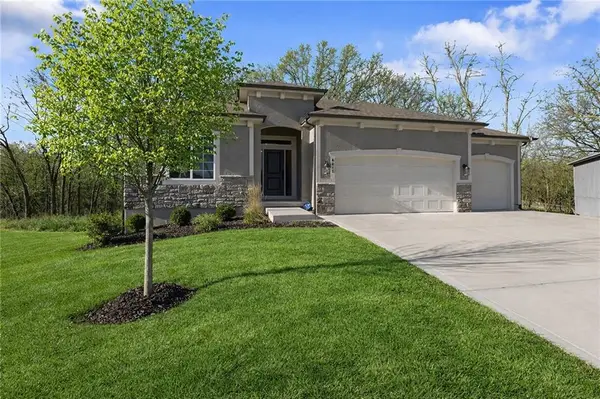 6615 NW 107th Court, Kansas City, MO 64154