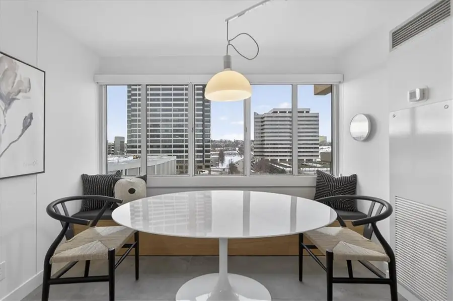 2510 Grand Boulevard #1102, Kansas City, MO 64108 - #2