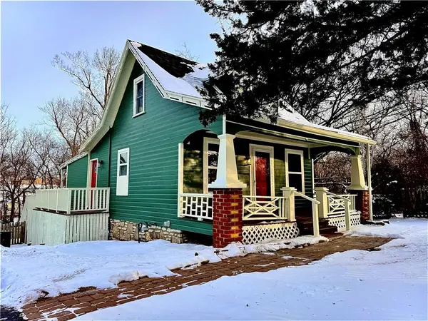 4701 N Oakley Avenue, Kansas City, MO 64117