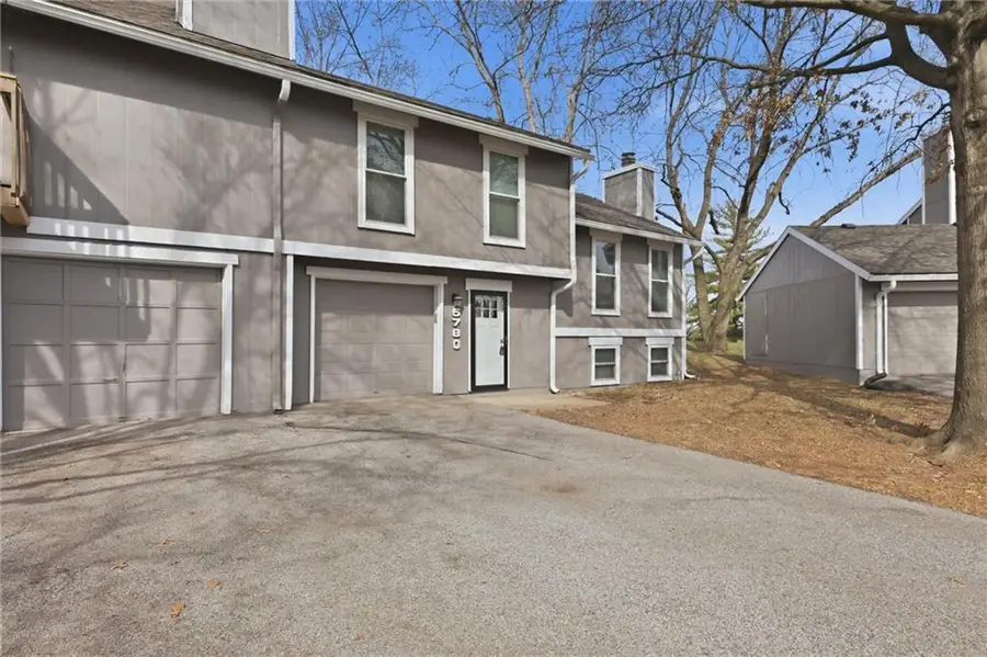 5780 N Anita Avenue, Kansas City, MO 64151 - #2