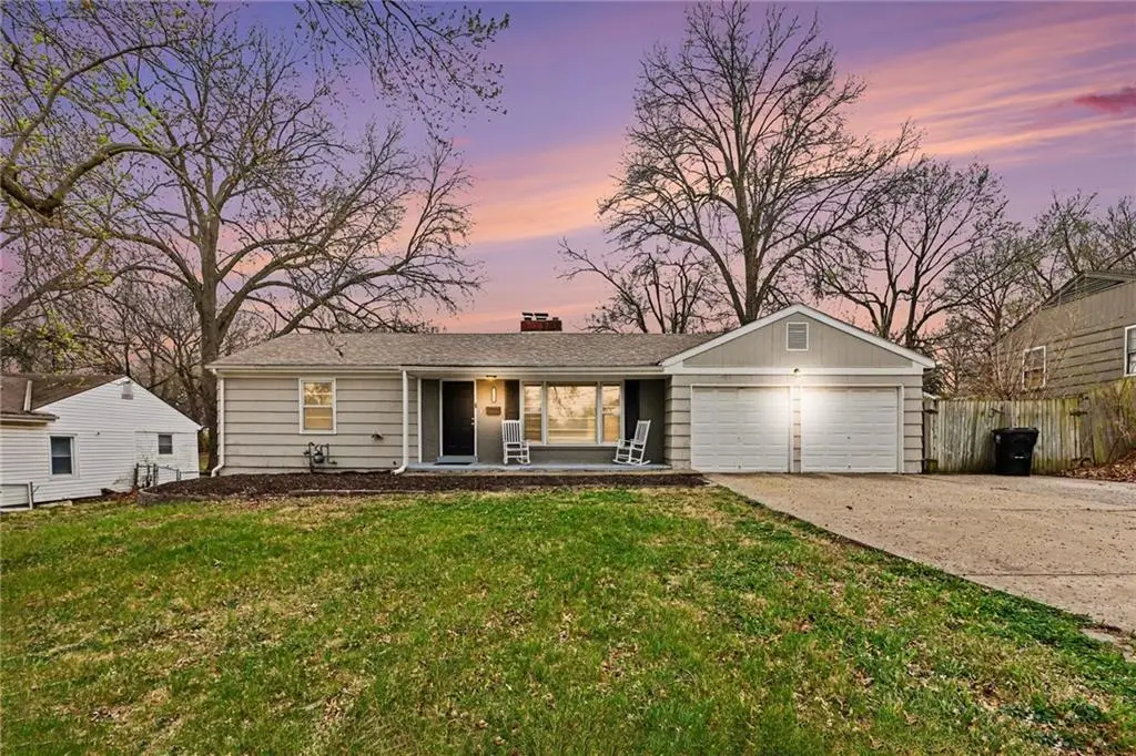 9705 E Gregory Boulevard, Raytown, MO 64133 - #1