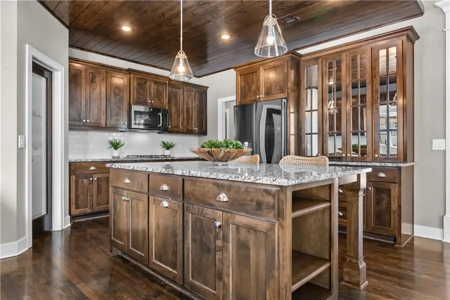 4509 NE Parks Summit Terrace, Lees Summit, MO 64064 - Image #3