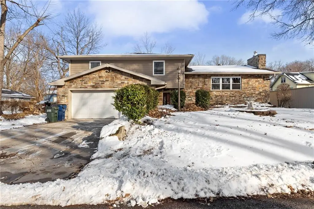 2106 Rhode Island Street, Lawrence, KS 66046 - Image #1