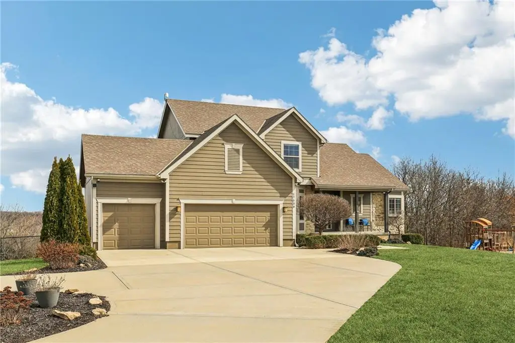 17530 254th Street, Tonganoxie, KS 66086 - #1