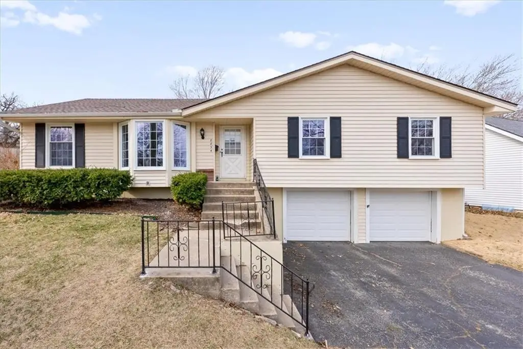 8834 Candlelight Lane, Lenexa, KS 66215 - #1