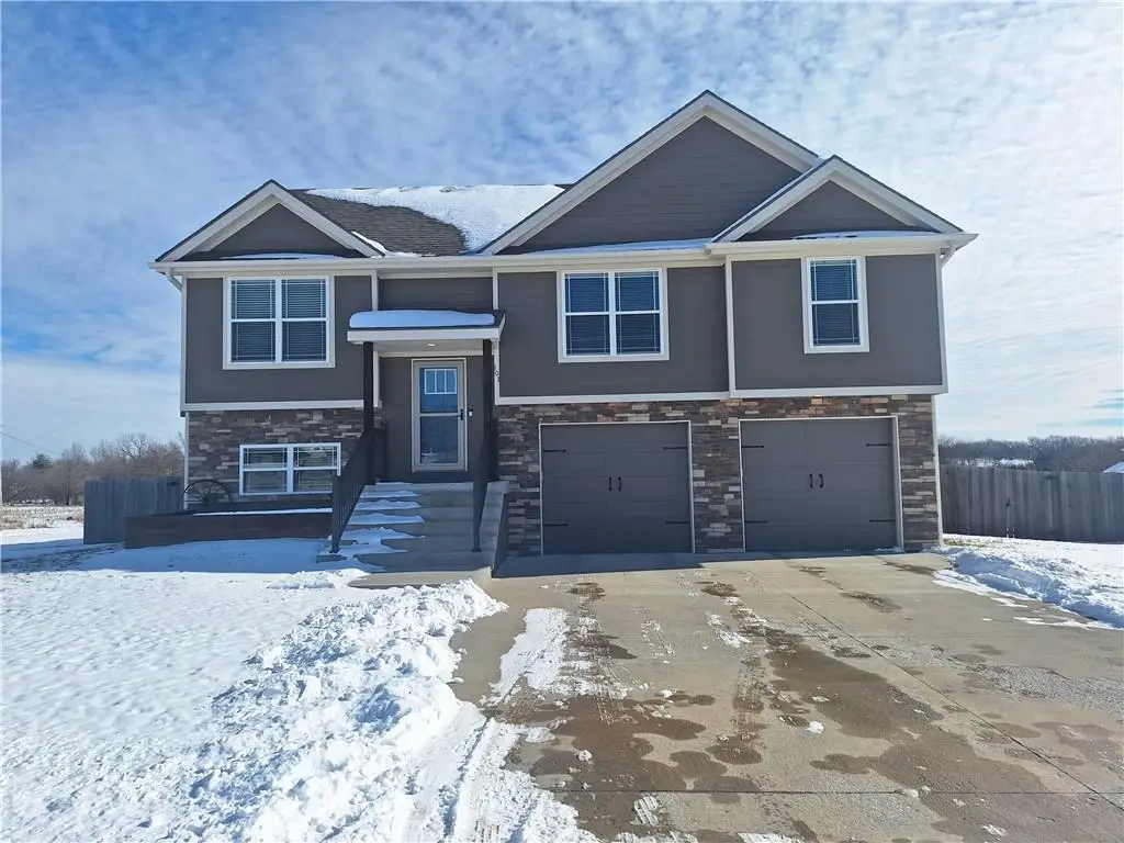 101 Lisa Avenue, Lathrop, MO 64465 - #1