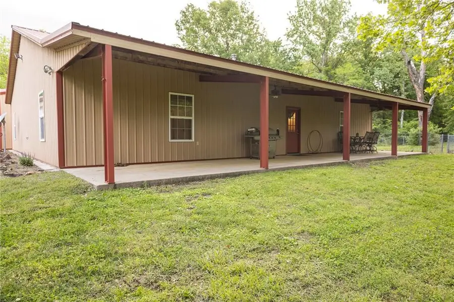 3014 W 4th Street, Pittsburg, KS 66762 - #3