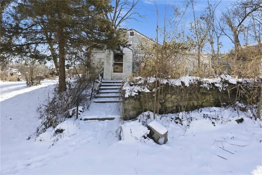 3200 N 42nd Terrace, Kansas City, KS 66104 - Image #1