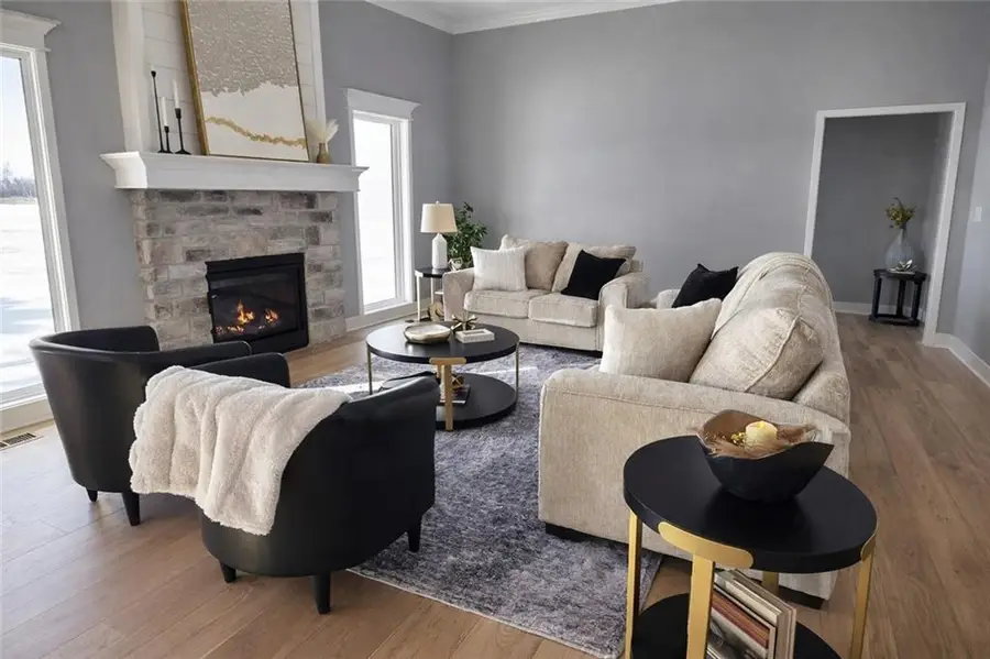 10224 Winchester Avenue, Kansas City, MO 64155 - Image #2