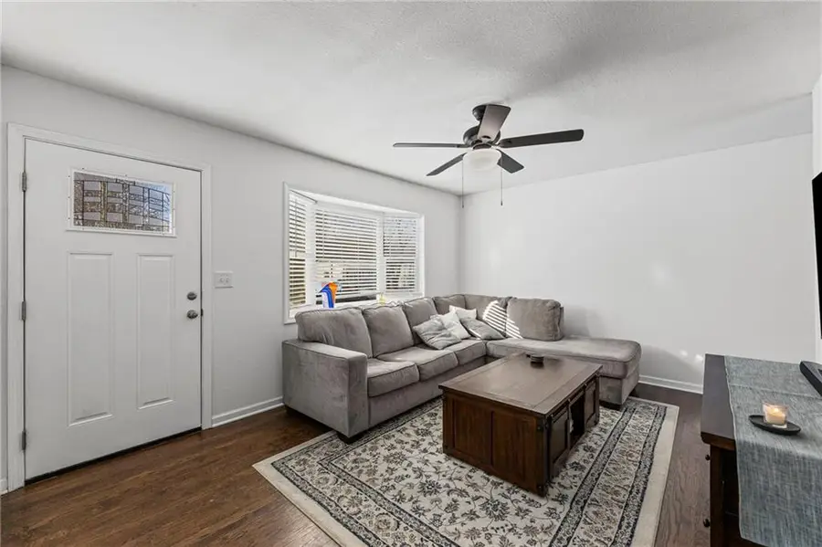 402 Park Avenue, Belton, MO 64012 - Image #3