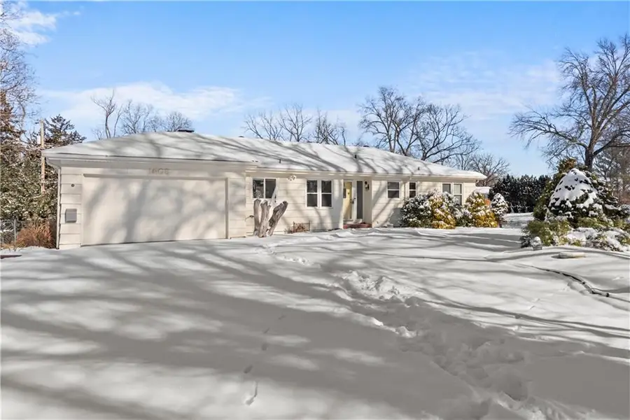 1408 E 108th Terrace, Kansas City, MO 64131 - Image #2