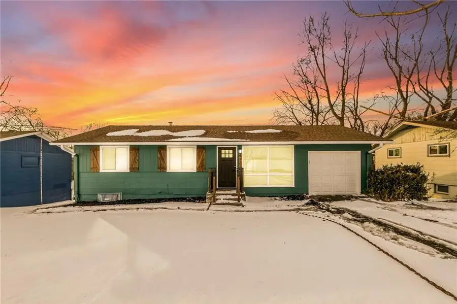 8132 Sterling Avenue, Raytown, MO 64138 - #2