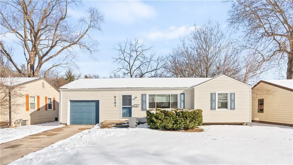 8131 Mcgee Street, Kansas City, MO 64114 - Image #1
