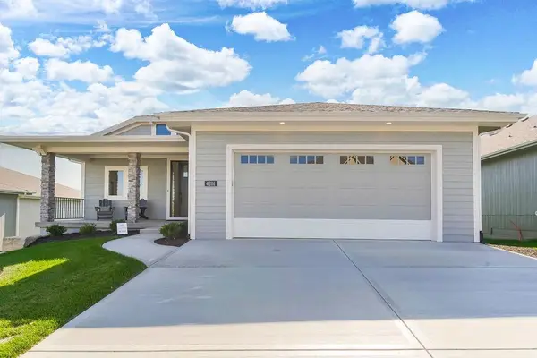 4013 W 158th Place, Overland Park, KS 66224