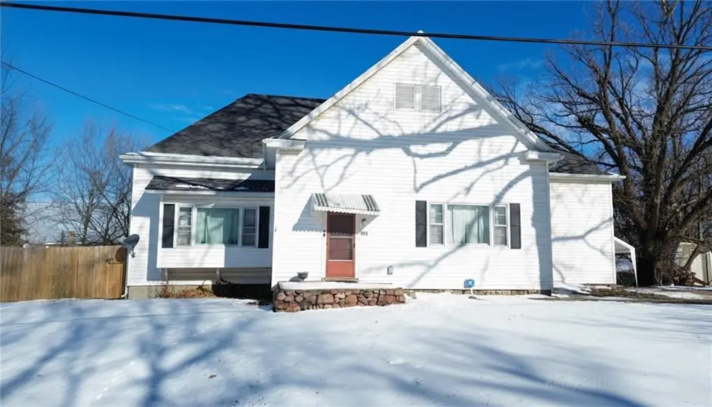 903 Cook Road, Saint Joseph, MO 64505 - Image #1