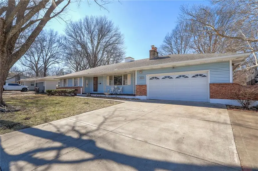 8428 James A Reed Road, Raytown, MO 64138 - #2