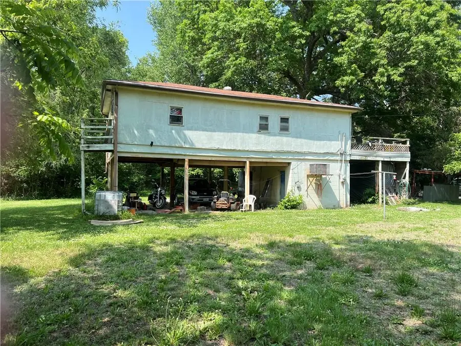 5811 Frederick Boulevard, Saint Joseph, MO 64507 - Image #2