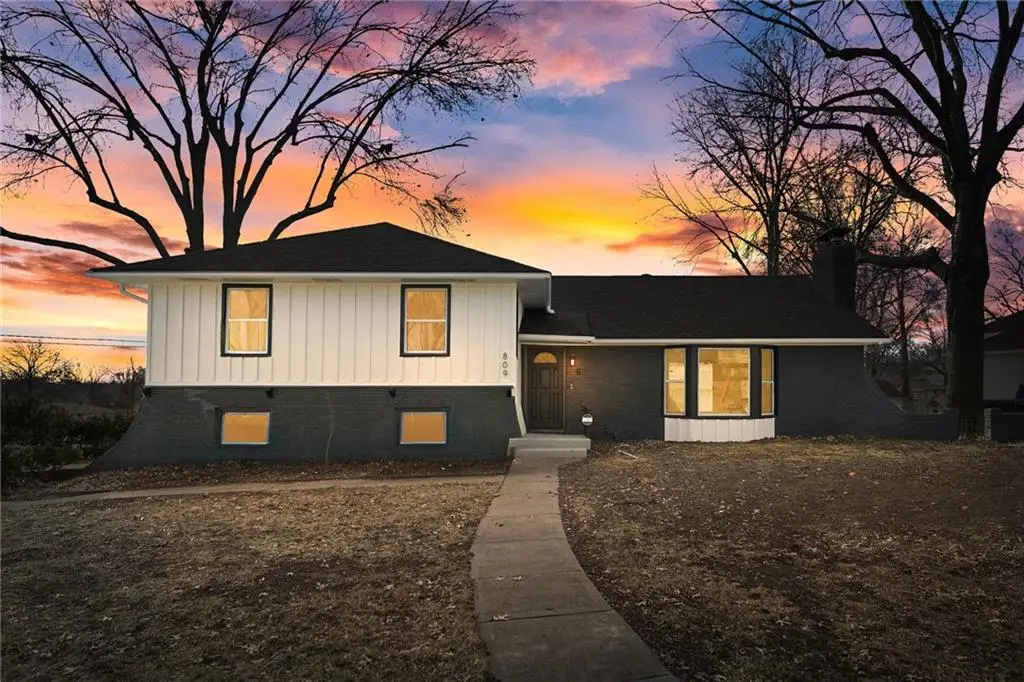 809 Swope Drive, Independence, MO 64056 - #1