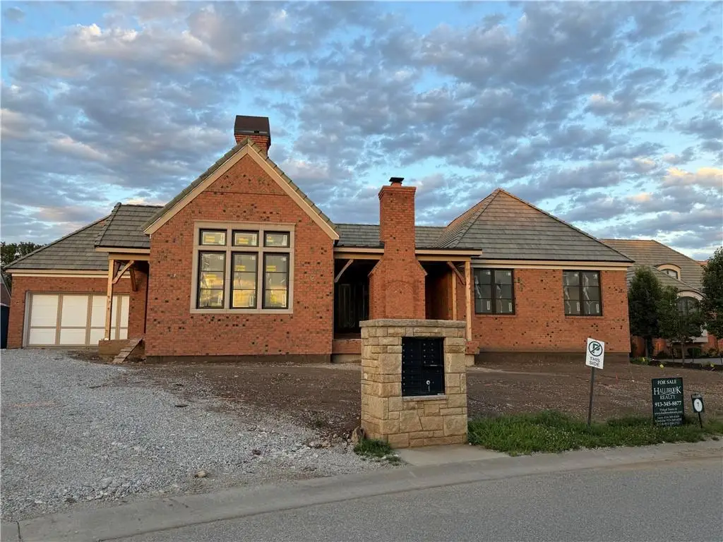 1905 W 114th Street, Leawood, KS 66211 - #1