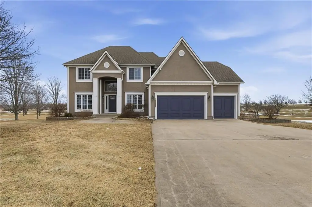 21201 S Jefferson Parkway, Pleasant Hill, MO 64080 - #1