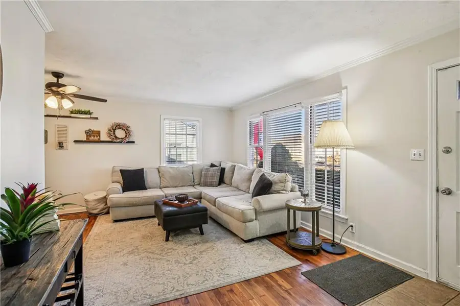 601 W 84th Terrace, Kansas City, MO 64114 - Image #2