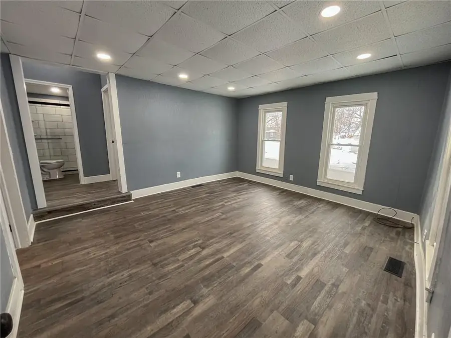 602 E 21st Street, Trenton, MO 64683 - #3