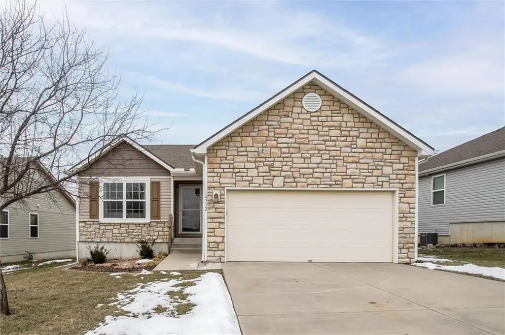 14312 Overhill Avenue, Grandview, MO 64030 - Image #1