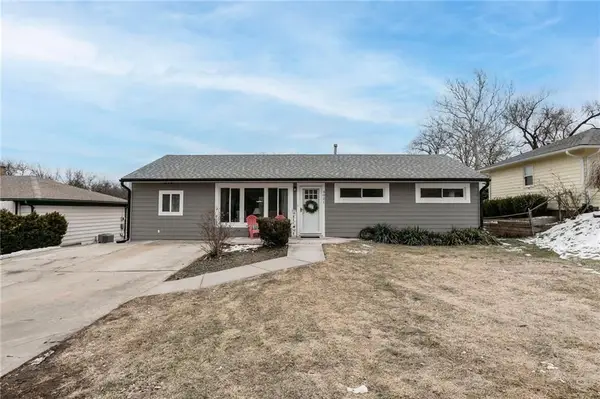 3021 S 46th Terrace, Kansas City, KS 66106