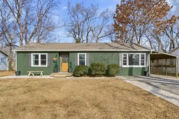 7714 W 66th Terrace, Mission, KS 66202