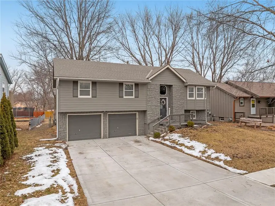 912 NE 108th Terrace, Kansas City, MO 64155 - Image #3