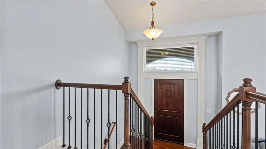 17193 S Kill Creek Road, Gardner, KS 66030 - #2