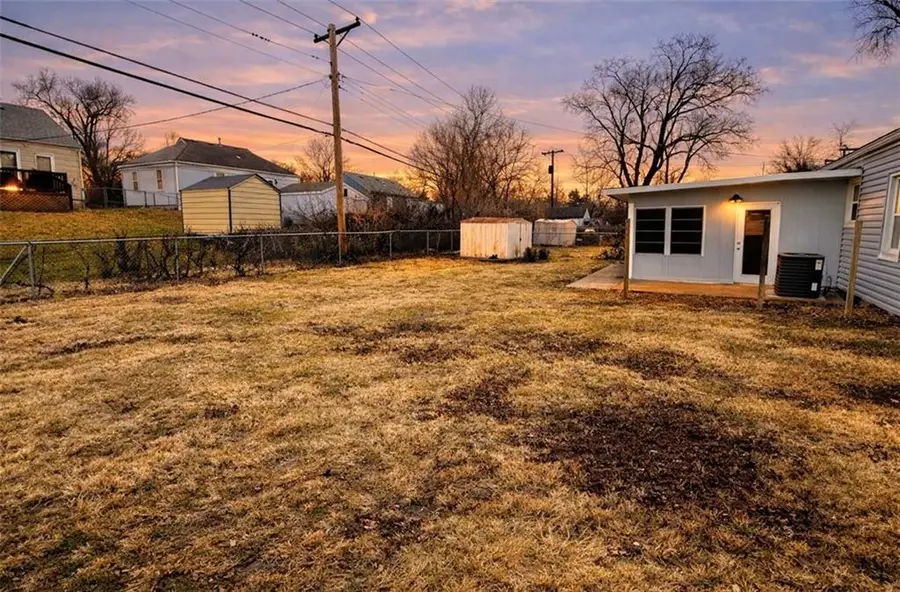 5304 N Bales Avenue, Kansas City, MO 64119 - #3