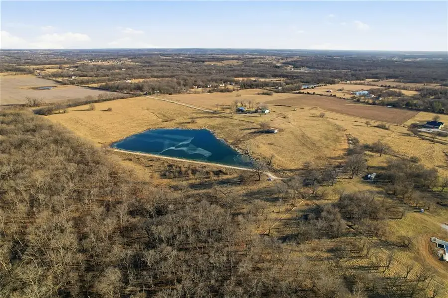 15106 S Stewart Road, Pleasant Hill, MO 64080 - Image #3