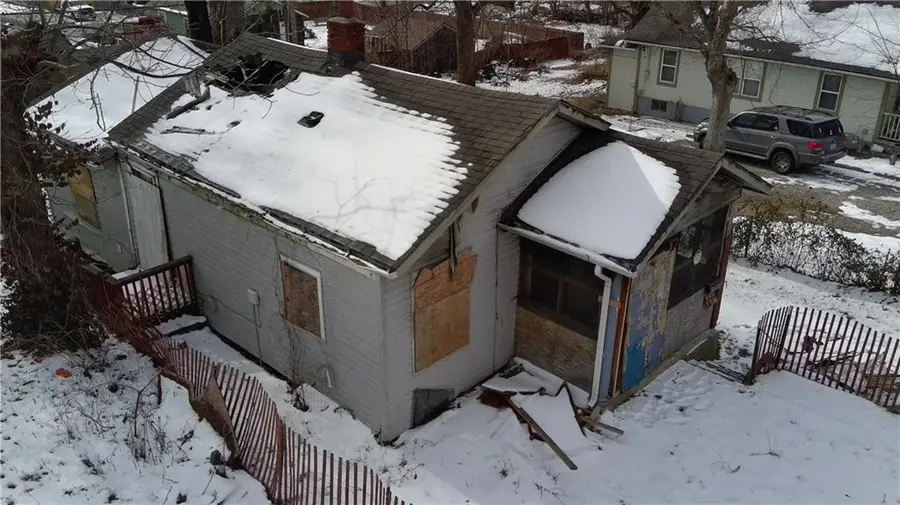 5631 E 29th Street, Kansas City, MO 64128 - #3