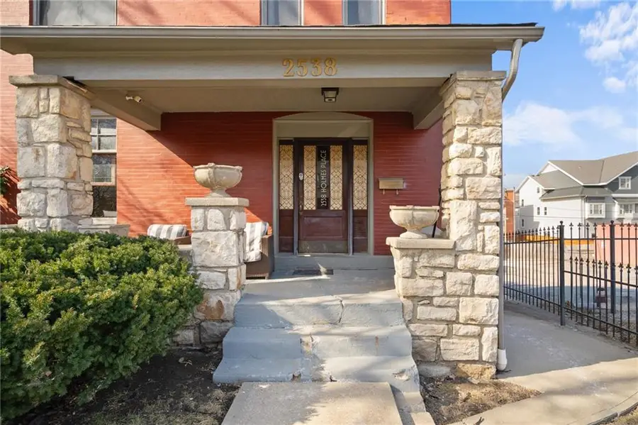 2538 Holmes Street, Kansas City, MO 64108 - #3