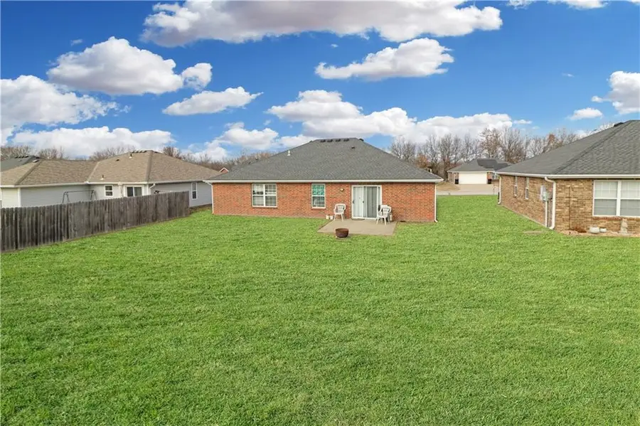 1722 Sunset Drive, Warrensburg, MO 64093 - #3
