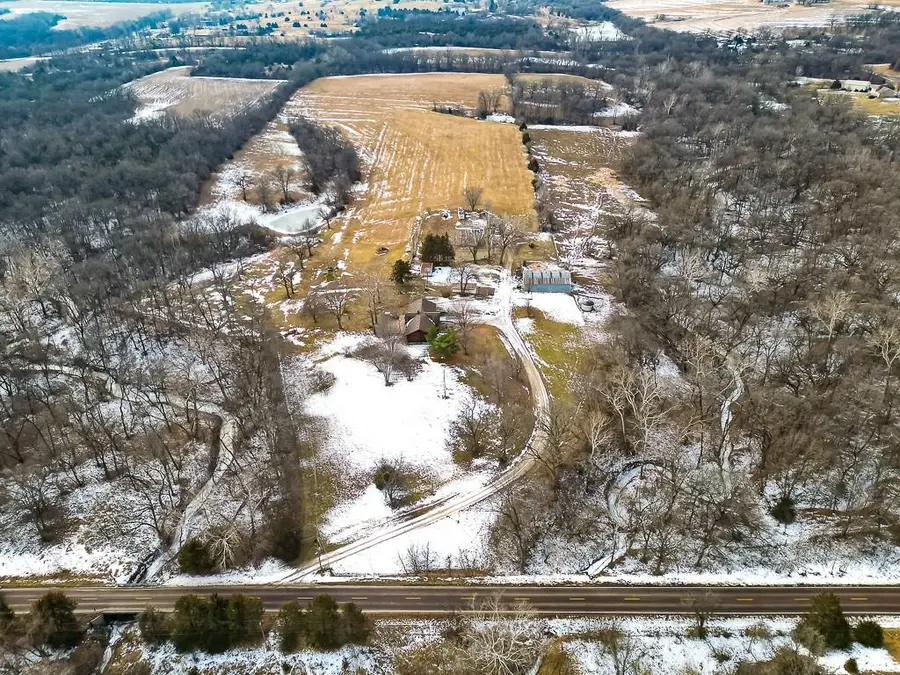 16551 Hollingsworth Road, Basehor, KS 66007 - #2