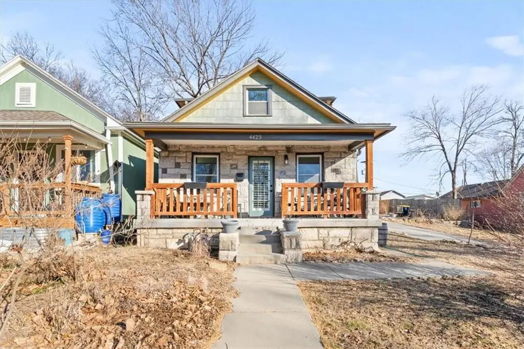 4423 Forest Avenue, Kansas City, MO 64110 - #1
