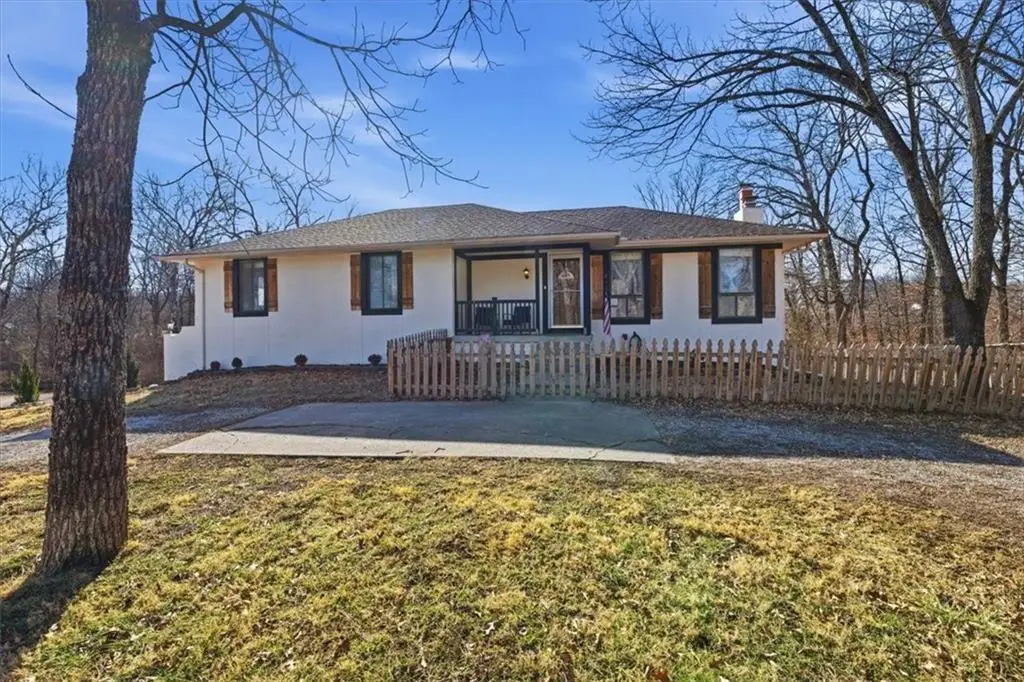 21800 S Martha Road, Peculiar, MO 64078 - #1