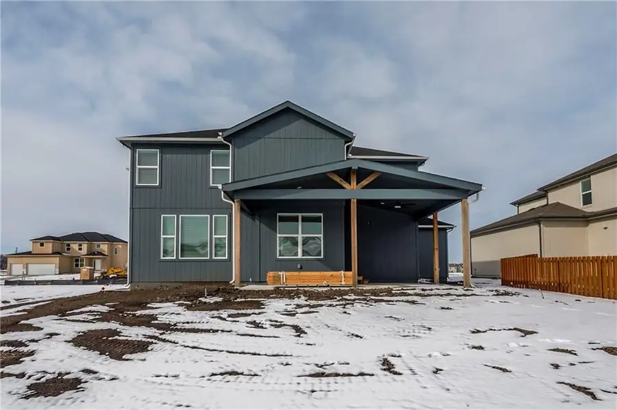 16965 S Brentwood Street, Olathe, KS 66062 - Image #2