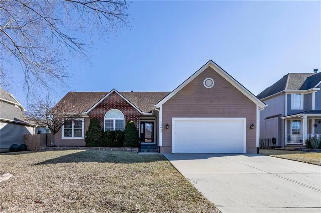15433 S Dice Lane, Olathe, KS 66062 - #1